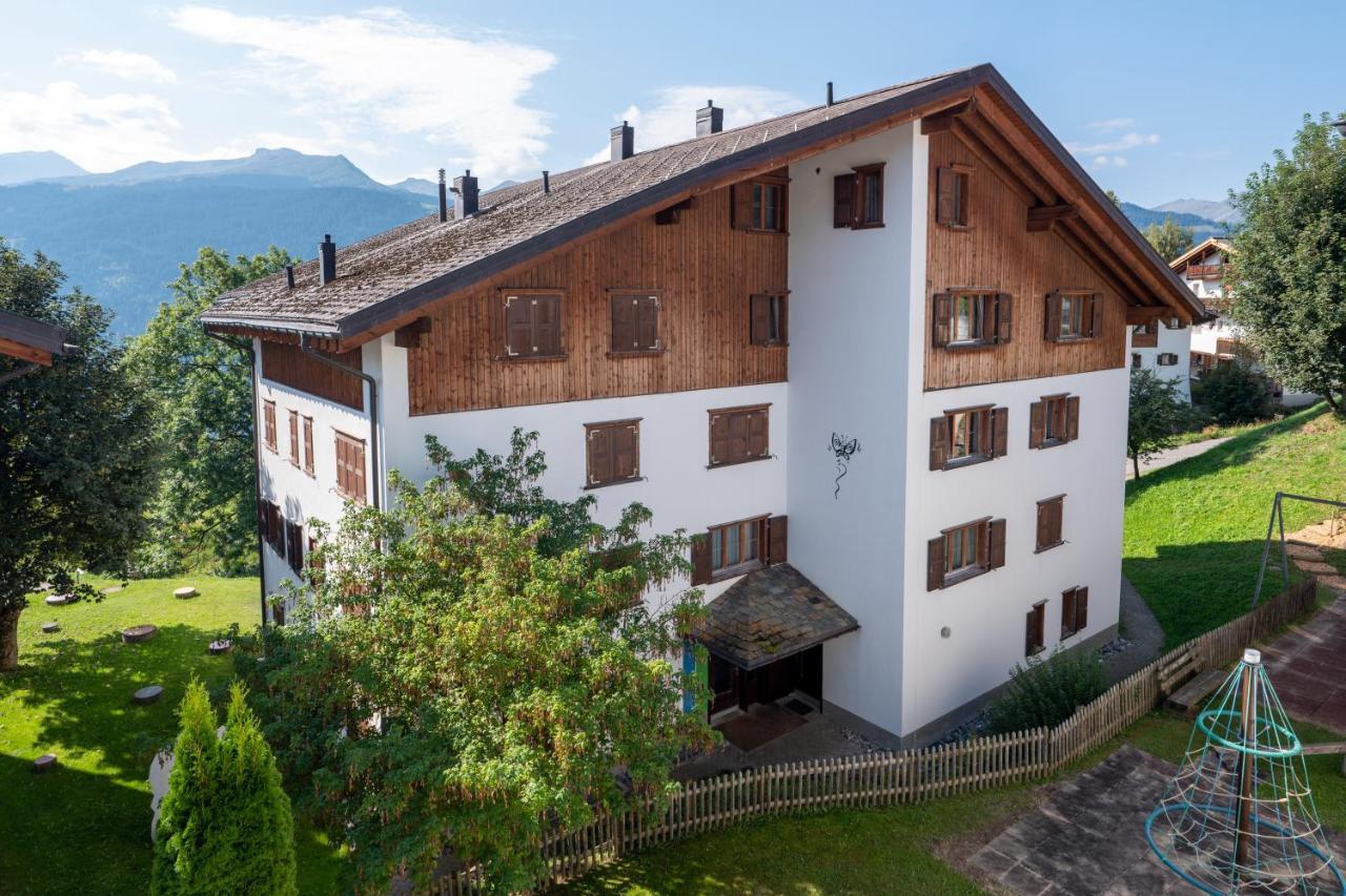 Alpablueamli Apartamento Pany Exterior foto